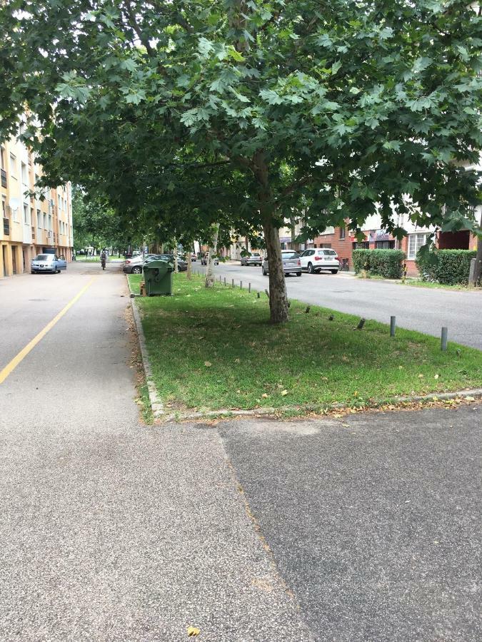 Igényes Lakás Szeged Esterno foto